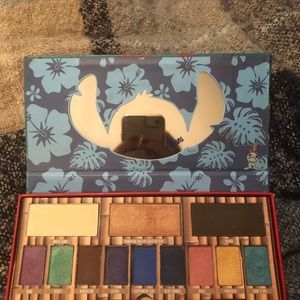 Disney Ohana Eyeshadow Palette